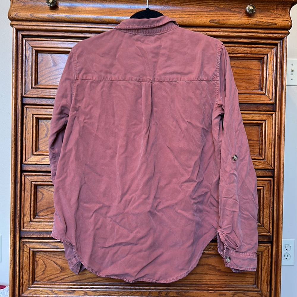 Thread & Supply Button Down - Picture 4 of 4